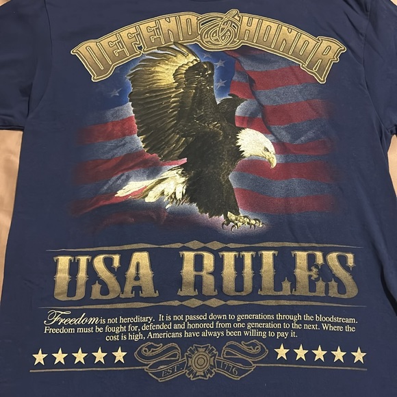 Vintage Defend & Honor USA Tee - Picture 2 of 3